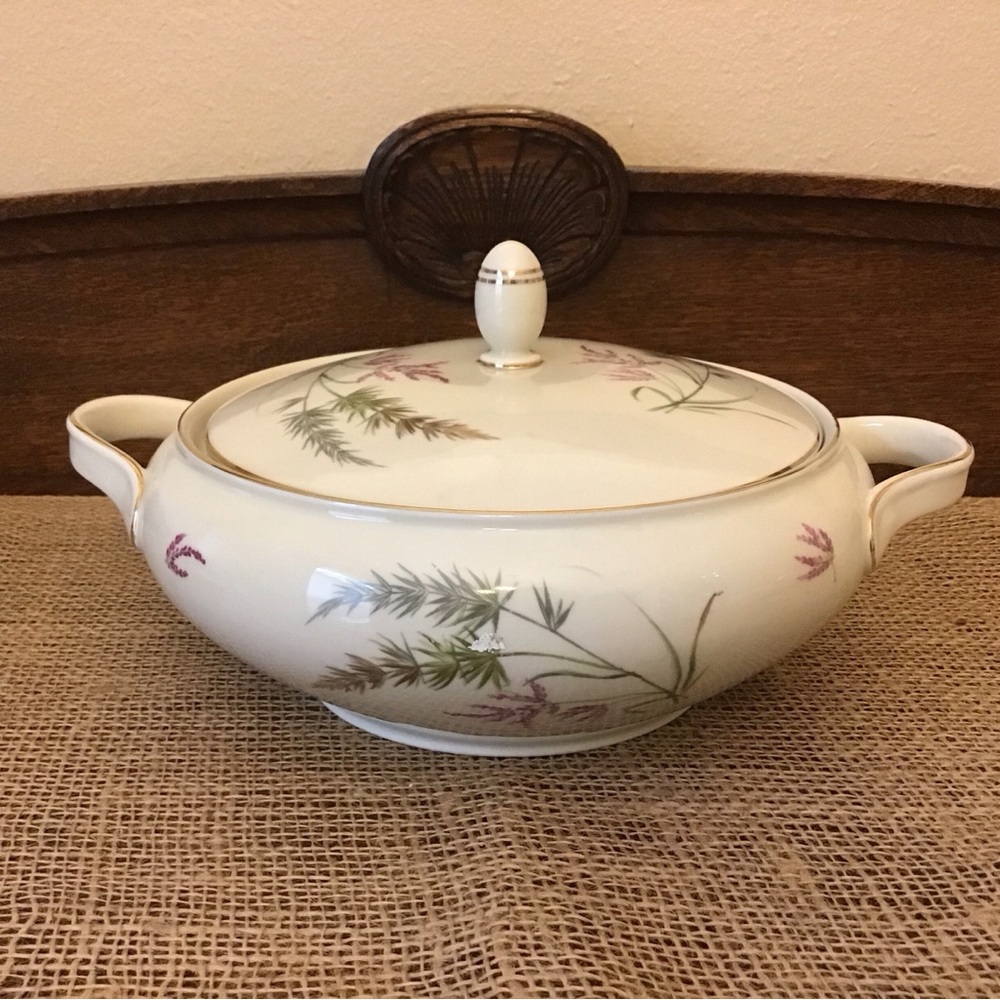 Vintage Hertel Jacob Soup Tureen